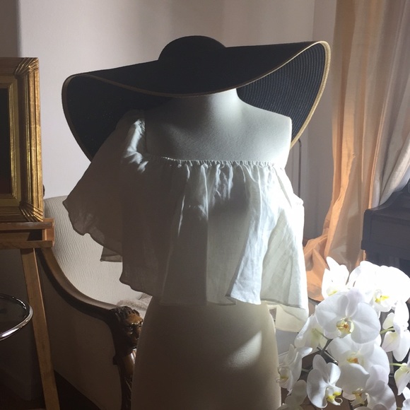 Sweet Linen top - Picture 1 of 4